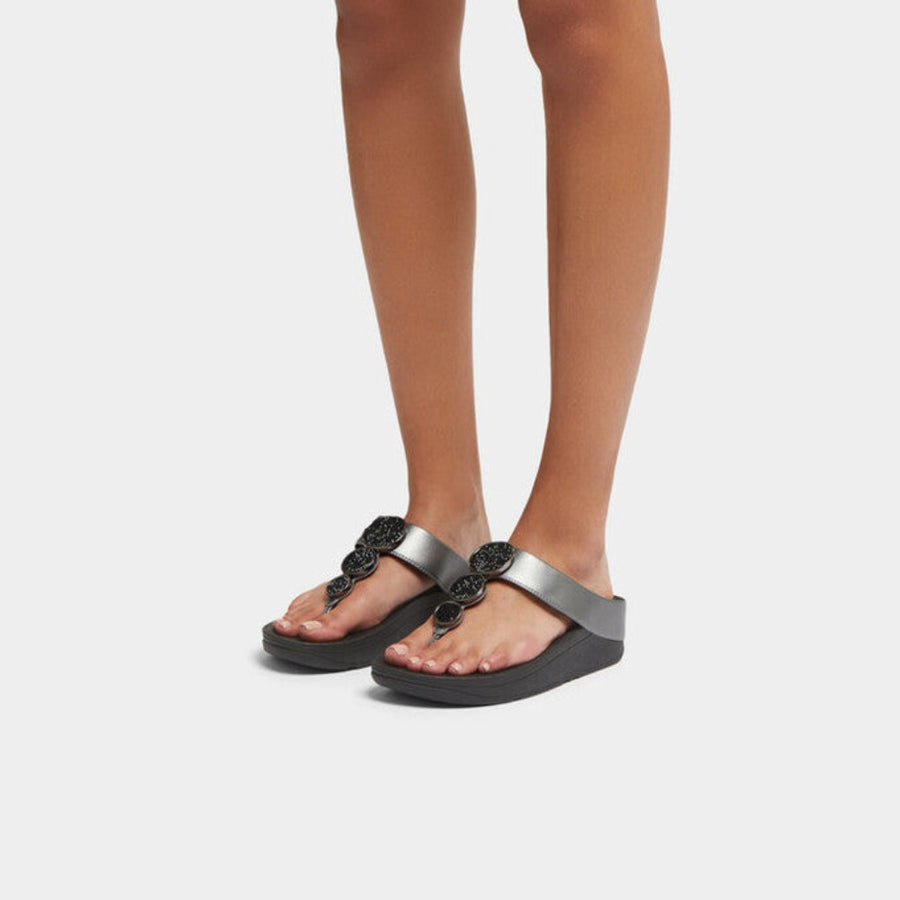 HALO BEAD-CIRCLE METALLIC TOE-POST SANDALS – FitFlop Thailand