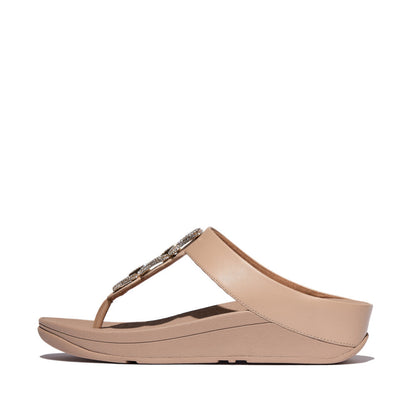 รองเท้าแตะแบบหูหนีบ ผู้หญิง รุ่น FINO CRYSTAL-CHAIN LEATHER TOE-POST SANDALS
