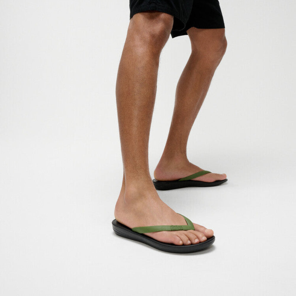 Black/Leaf Green