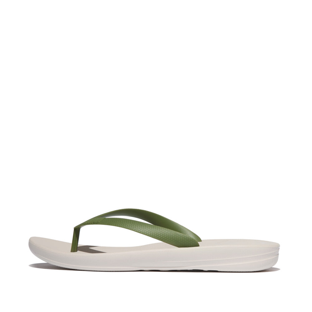Clay Grey/Leaf Green