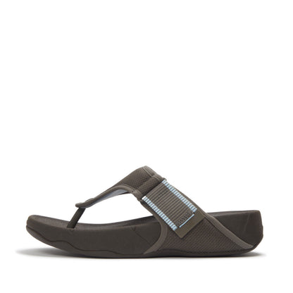 รองเท้าแตะแบบหูหนีบ ผู้ชาย รุ่น TRAKK MENS ADJ. W/RESISTANT MESH TOE-POST SANDALS