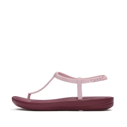 รองเท้าแตะ ผู้หญิง รุ่น IQUSHION SPLASH SOLID T-BAR SANDALS