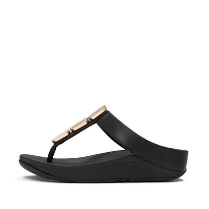 รองเท้าแตะแบบหูหนีบ ผู้หญิง รุ่น LULU GLOSSY BUTTON TOE-POST SANDALS