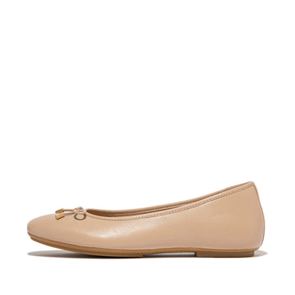 รองเท้าทรงบัลเล่ต์ ผู้หญิง รุ่น DELICATO BOW SOFT LEATHER BALLET FLATS
